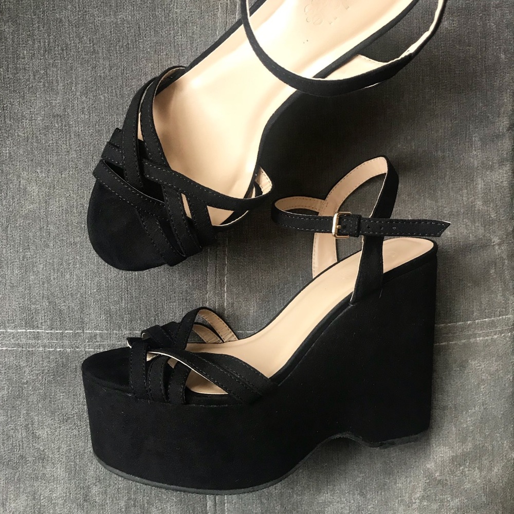 Charlotte Russe Black Wedges